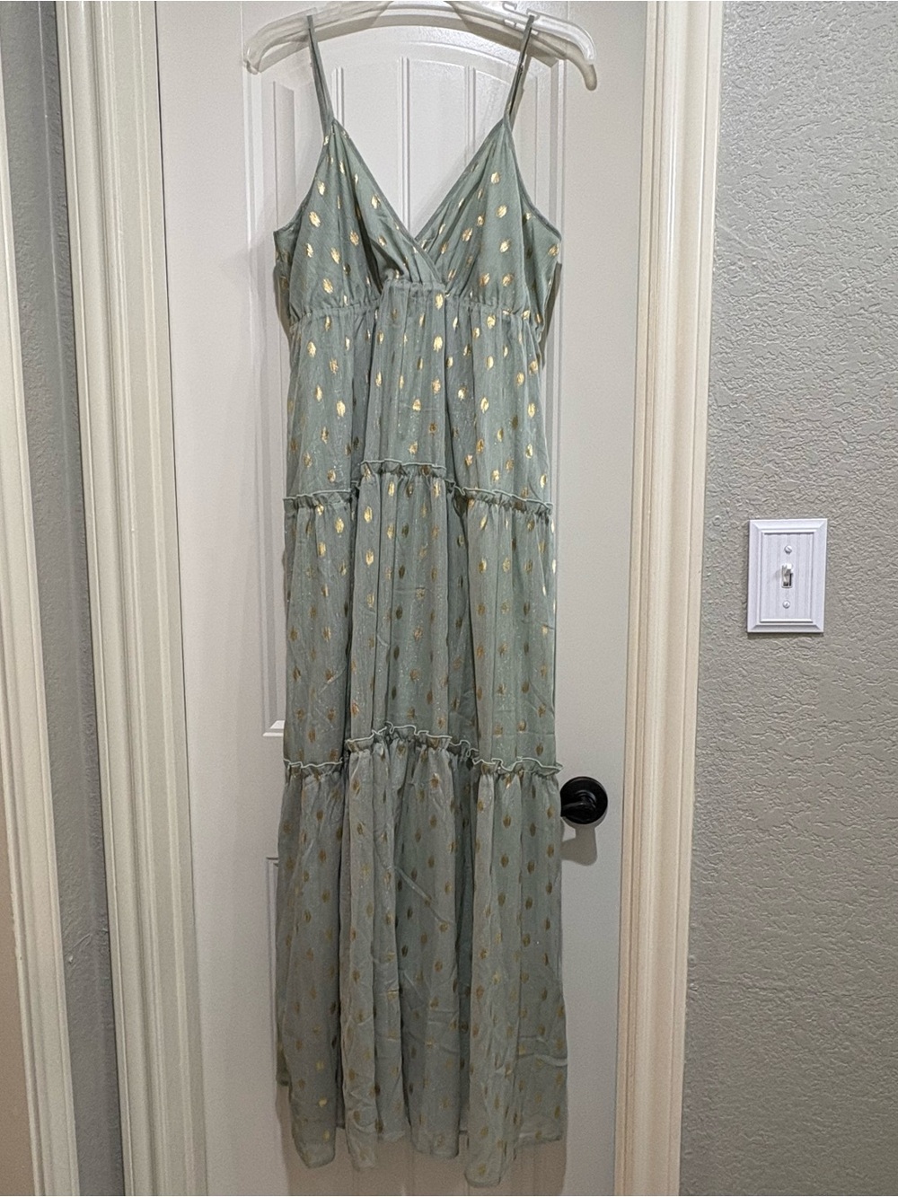 En Creme Sage Green Maxi Dress with Gold Dot Detail size Large